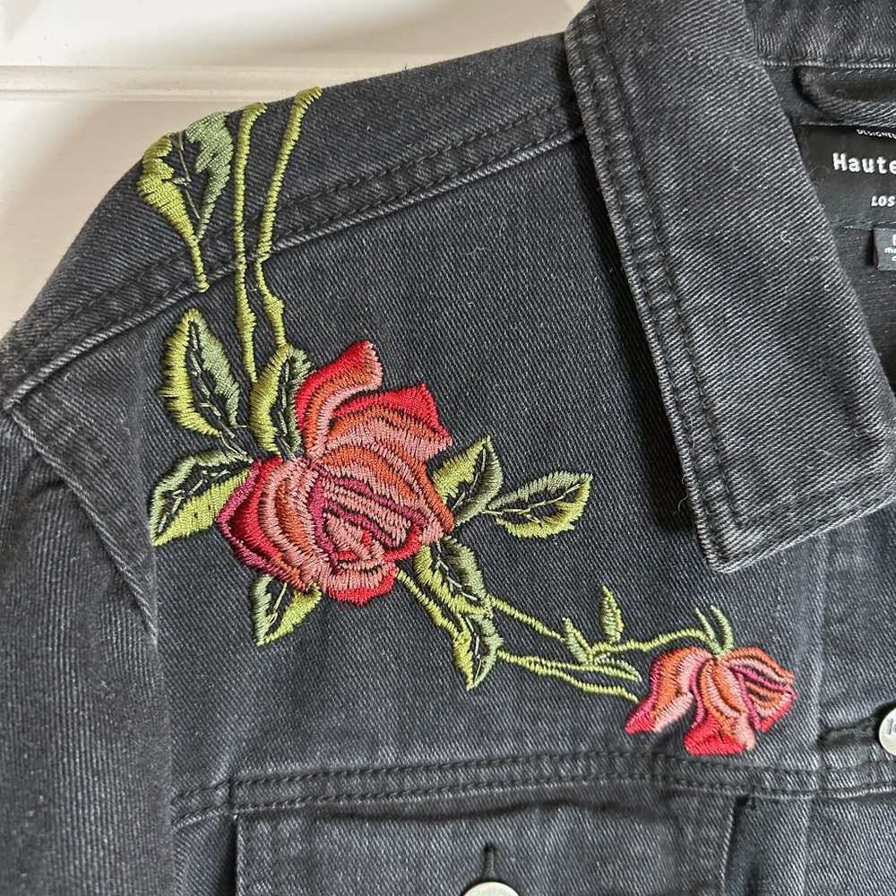 Haute Monde Floral Embroidered Black Denim Jacket - Picture 4 of 5